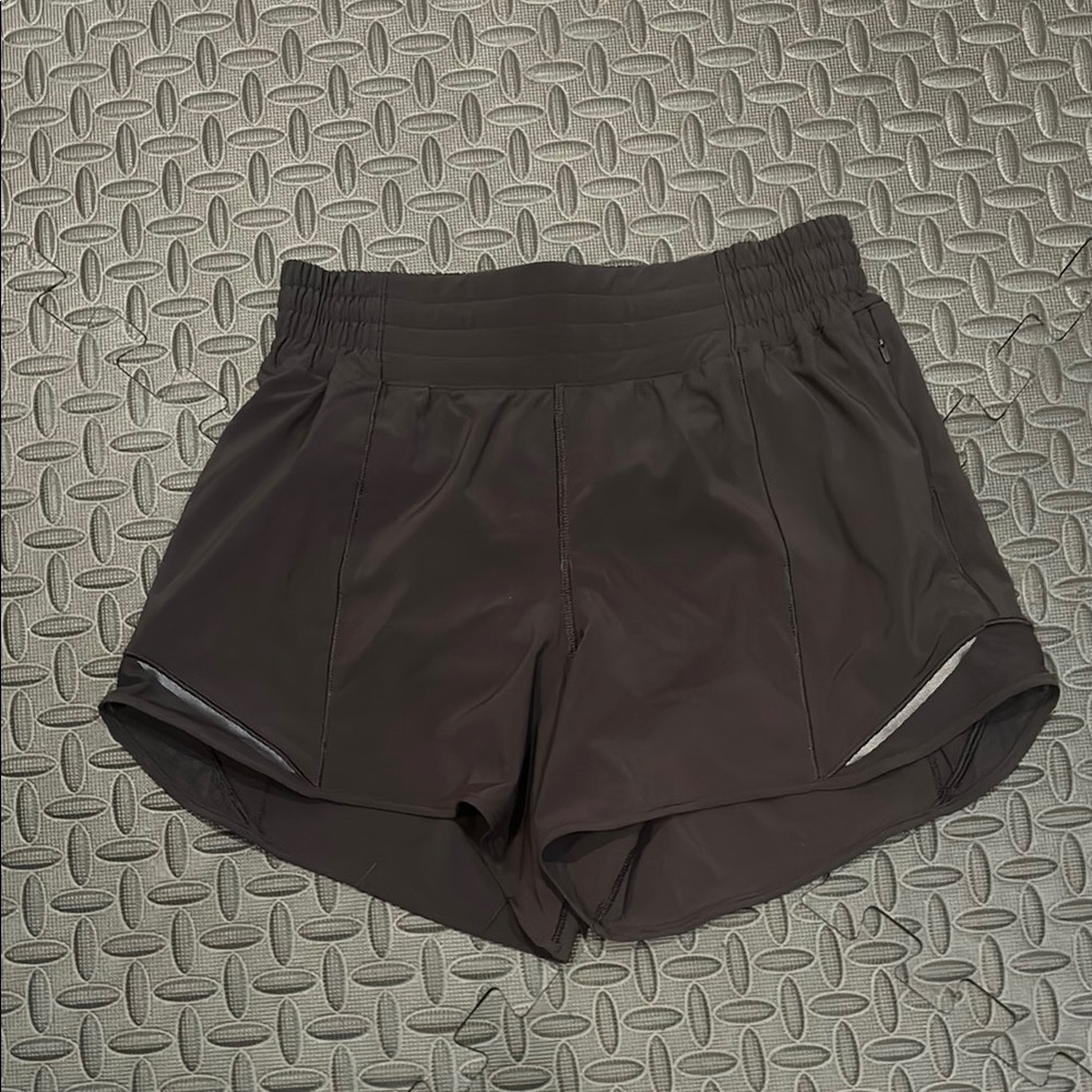 Lululemon black hotty hots shorts “4